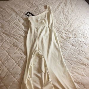 white ruffled hem maxi dress